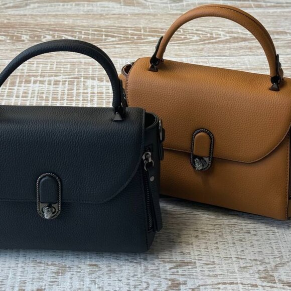 “Eleganza” — Leather Bag for a Modern Look - Picture 1 of 10